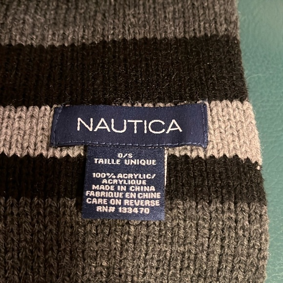 Nautica 2 Piece Hat & Scarf Set - NWT - Picture 5 of 5